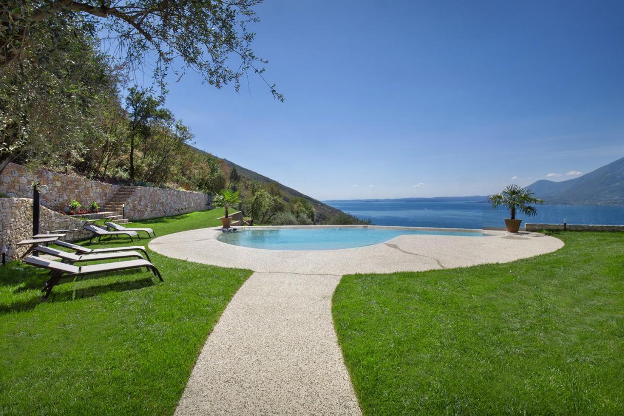 Villa Divina - Apt Icona Con Piscina E Vista Lago カステッレット・ディ・ブレンゾーネ エクステリア 写真